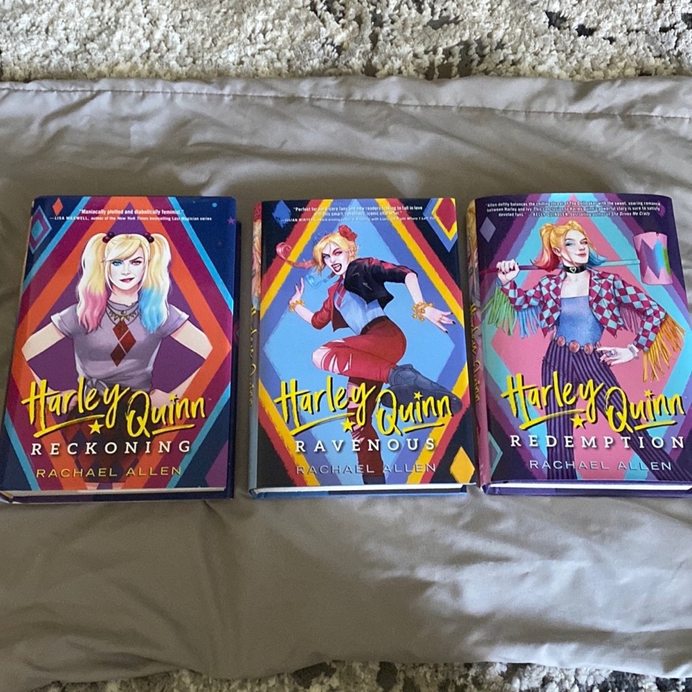 Harley Quinn Hardcover Book Set